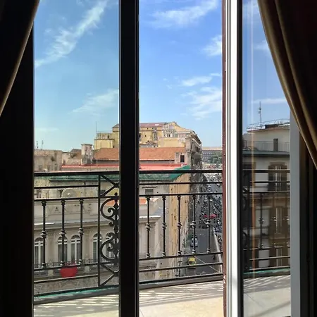 La Lepre Felice-bovio Neapel